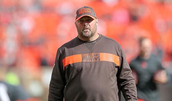 Freddie Kitchens continues to learn how to balance HC with OC duties on gameday.