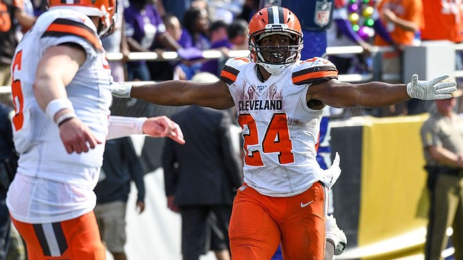 Browns running back Nick Chubb, receiver Jarvis Landry named to