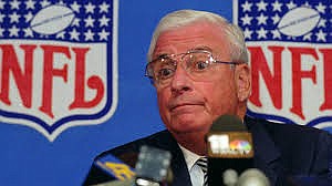 Art Modell's path to the Pro Football Hall of Fame just got shorter. (thedailybeast.com)
