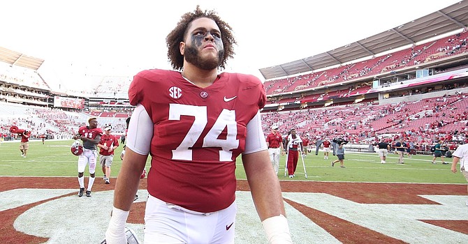 The first offensive tackle off the board has a direct bearing on whom the Browns take at No. 10. (rolltide.com)