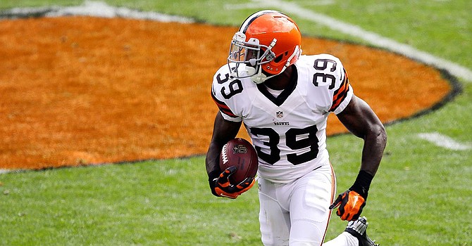 Safety Tashaun Gipson's six interceptions in 2014 have been exceeded only once in the Browns' expansion era. (ESPN)