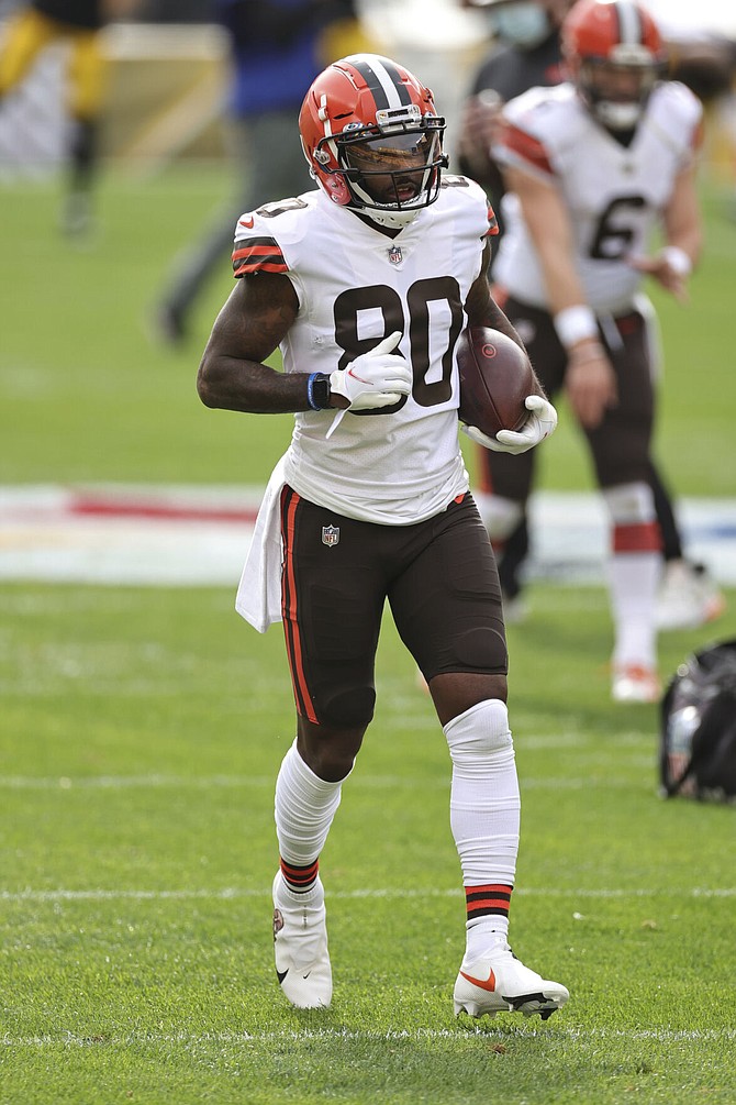 Nick Chubb Gives Edge to Jarvis Landry Over Odell Beckham