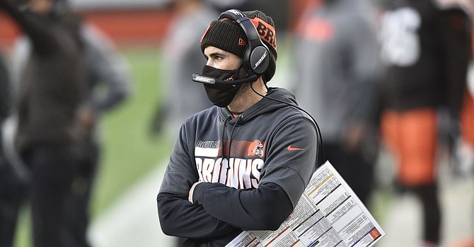 If the game is played in Pittsburgh on Sunday night, the Browns will be without head coach Kevin Stefanski, plus two more coaches and two more players after they tested positive for Covid-19 on Tuesday. (Chicago Sun-Tiimes)