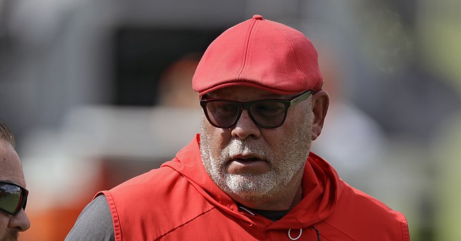 From Peyton Manning to Tom Brady, Bruce Arians has coached some of the greatest quarterbacks in the NFL in an amazing career that has him in the Super Bowl at the age of 68. (Yahoo Sports)