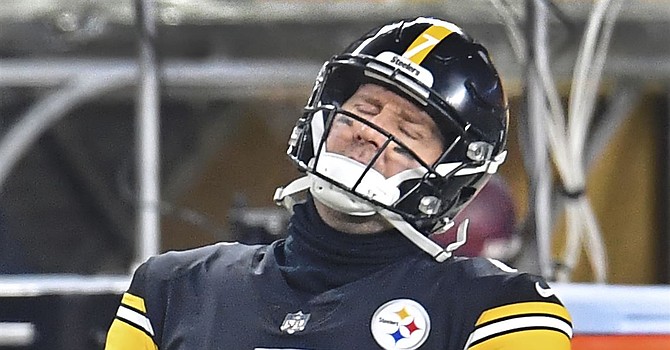 Ben Roethlisberger's days in Pittsburgh appear numbered because of Steelers' salary cap problems. (Pittsburgh Post-Gazette)