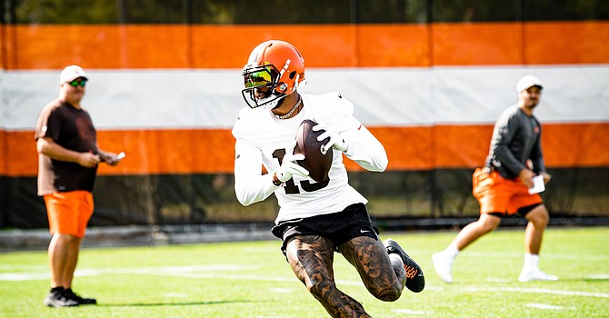 With only two quarterbacks on the initial 53 roster, could Odell Beckham Jr. be repping for the emergency QB role? (Cleveland Browns)
