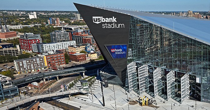 The Browns will have to contend with intense crowd noise inside the Vikings' glassy U.S. Bank Stadium. (Minnesota Vikings)