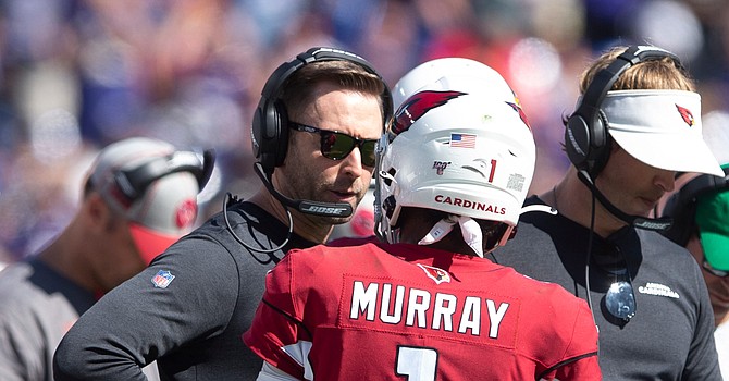 Kyler Murray makes the Cardinals' offense go, but head coach Kliff Kingsbury won't be there Sunday to call the plays because of COVID-19. (Arizona Republic)