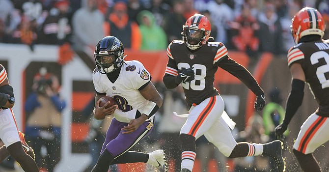 Linebacker Jeremiah Owusu-Koramoah might not have caught up to Lamar Jackson on this play, but his tackle after a pass in the second quarter knocked Jackson out with an ankle injury. (Cleveland Browns)