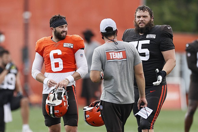 Joel Bitonio on the new Browns offensive line 