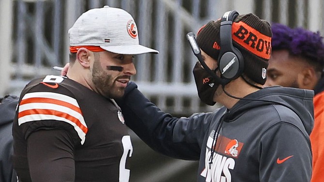 Browns expect Mayfield to 'bounce back as starter in '22