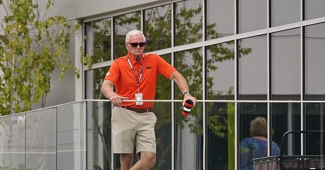 Jimmy Haslam's interference in the ill-conceived pursuit of Deshaun Watson is proof that dysfunction has returned and replaced COVID in Browns headquarters.