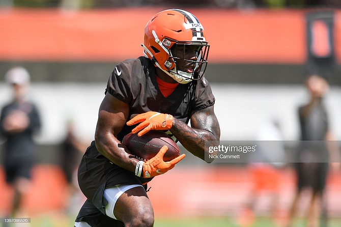 Browns rookie WR David Bell out for start of training camp