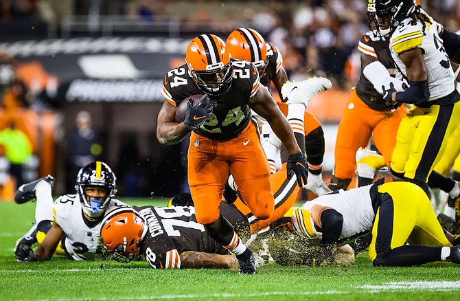 Steelers fall to Browns, 29-17