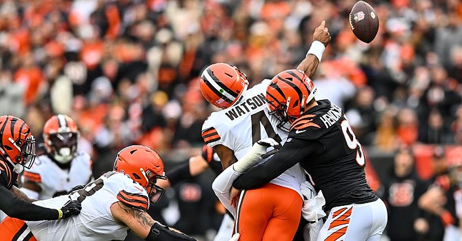 Deshaun Watson had a better day throwing the ball in his second game, but the Bengals' defense made sure it wasn't too good. (Bengals.com)