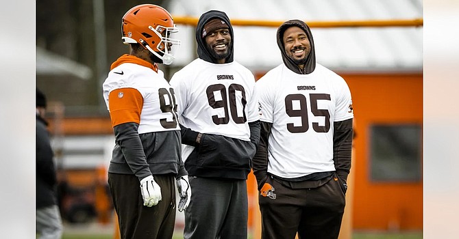 Myles Garrett, Joel Bitonio earn 'Good Guy Award'