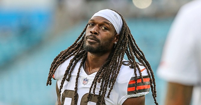 Can the Browns trust Jadeveon Clowney and bring him back another year after his end-of-season rant? (Associated Press)