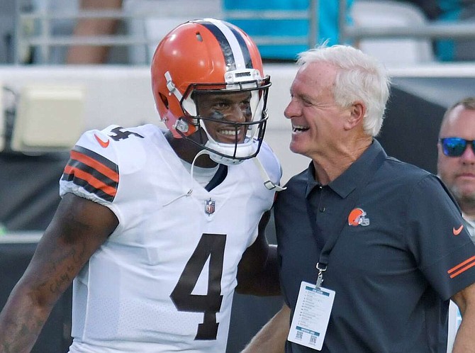 WATCH  Dee and Jimmy Haslam hold press conference regarding the trade for  Deshaun Watson 