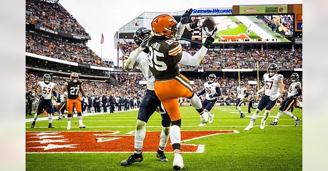 David Njoku had a great year. So where does he land in our 2023 Browns player rankings? (Cleveland Browns)