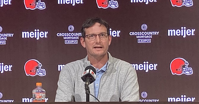 New Browns coordinator Ken Dorsey is fine with not calling plays, if that's what Kevin Stefanski wants. (TheLandOnDemand)
