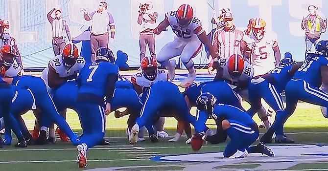 Ironically, it may have been this blocked field goal -- a play on special teams -- that clinched Myles Garrett the AP defensive player of the year award.