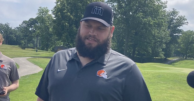 Joel Bitonio is looking forward to rebounding from an injury-plagued season in 2023, but he's not sure how much longer he'll play. (TheLandOnDemand)