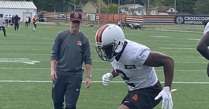 Last week, Amari Cooper's game came back. Now the white helmets are back. The Browns will wear them with their throwback uniforms in Las Vegas on Sunday. (TheLandOnDemand)