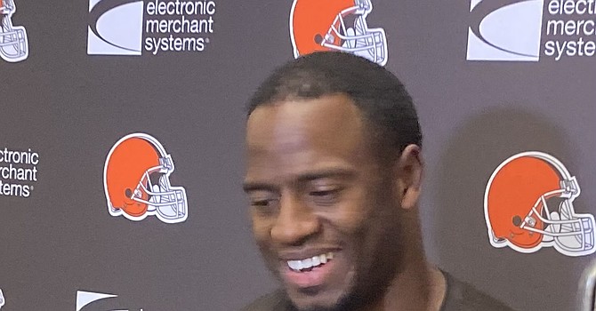 Nick Chubb was all smiles as his expected return to the field on Sunday draws near. (TheLandOnDemand)