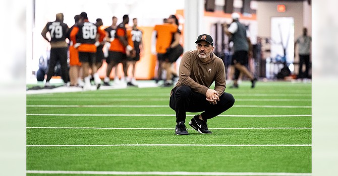 The coach of the Browns will supervise a most unusual quarterback competition in  his sixth season with the team. (Cleveland Browns)