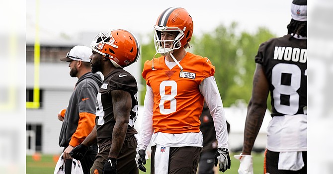 Will Kenny Pickett take the first snap among the four active quarterbacks at Wednesday' open media OTA? Or will it be Joe Flacco? (Cleveland Browns)