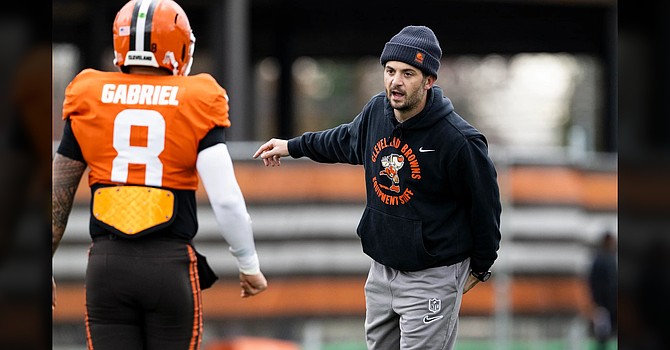 Offensive coordinator and play-caller Tommy Rees says if he could've done it over, he would have used fullback Adin Huntington and Quinshon Judkins on a fourth-and-1 run instead of a pass play that resulted in a sack. (Cleveland Browns)