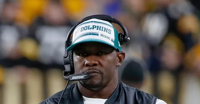 Could Brian Flores enter the Browns' head coaching search? If not, why not?